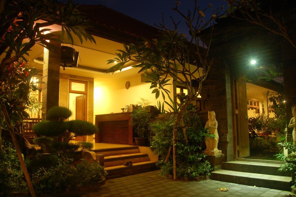 Gunakaya Homestay Sanur Kültér fotó